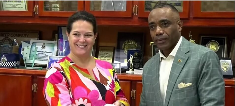 Dominica police force receives equipment for UN-funded regional pilot program