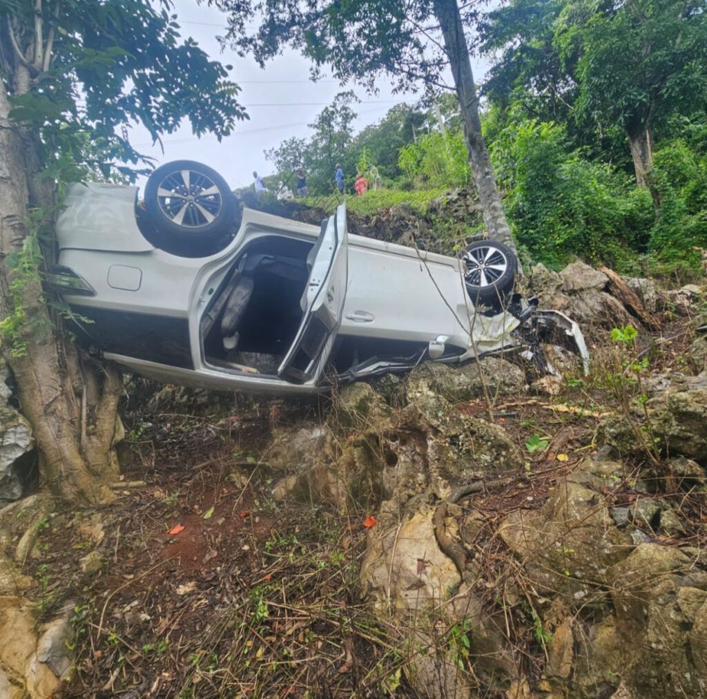 Two women escape serious injury in Mike Town, Manchester crash