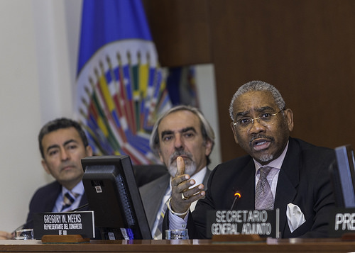 Senior congressmen urge president to justify military strikes in the Caribbean