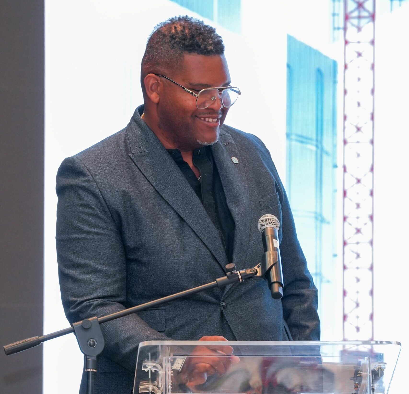 Govt to relaunch campaign for digital ID cards