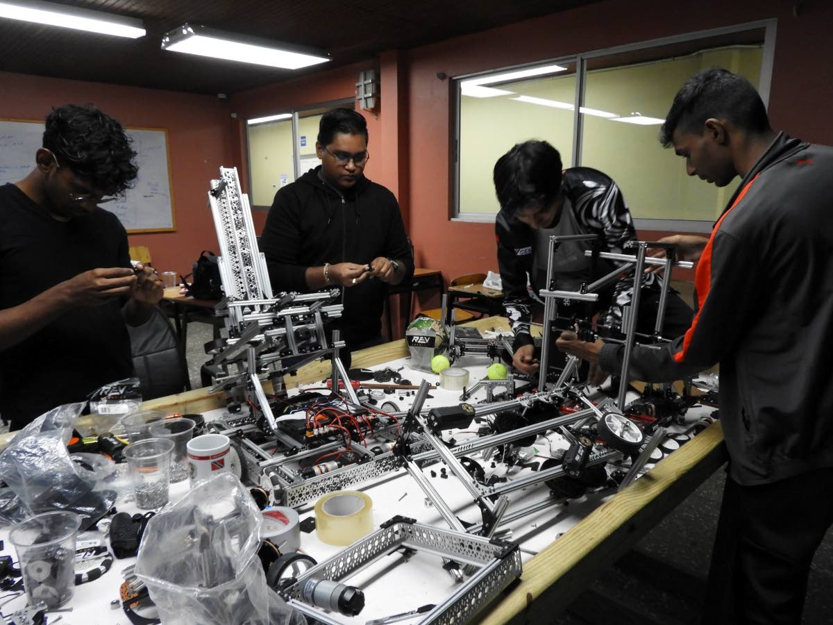 Presentation College, Chaguanas robotics team heads to Panama