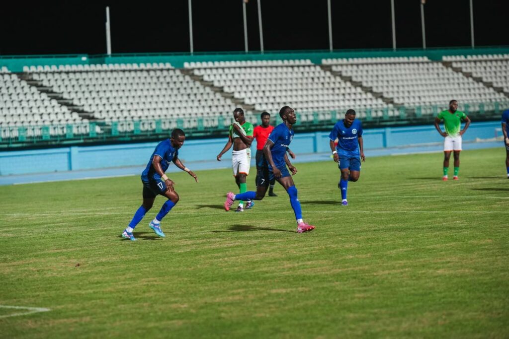 Police square off with Central in tasty TTPFL clash