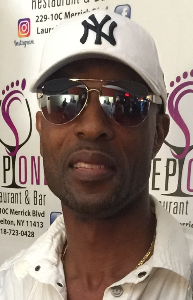 Michael Dawkins seeks to expand fan base with ‘Long For Brighter Views’