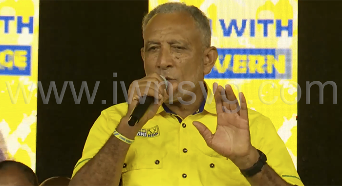 ‘This is a time for change,’ Friday says at NDP’s Warm Up Rally