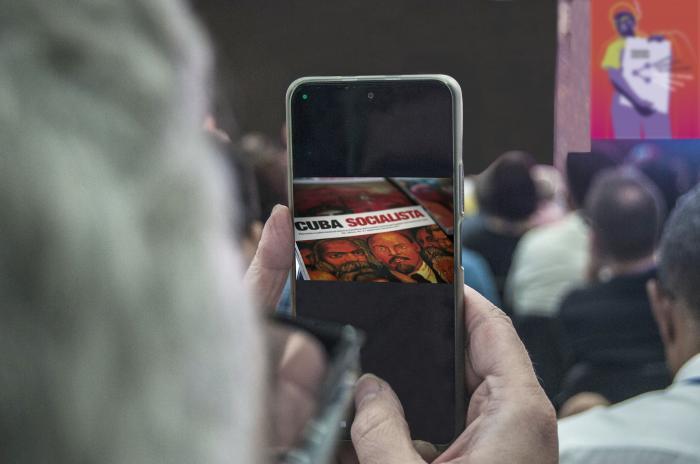 Today to think is to fight, to publish is to resist