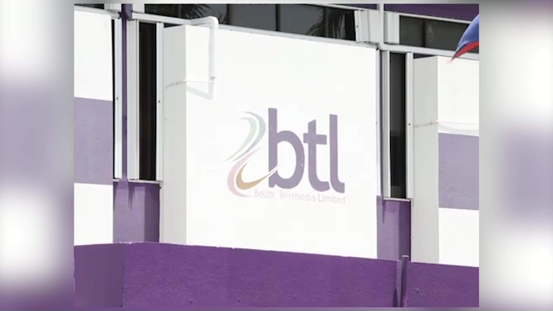 PM Briceño Has No Time for BTL-Speednet Merger Questions