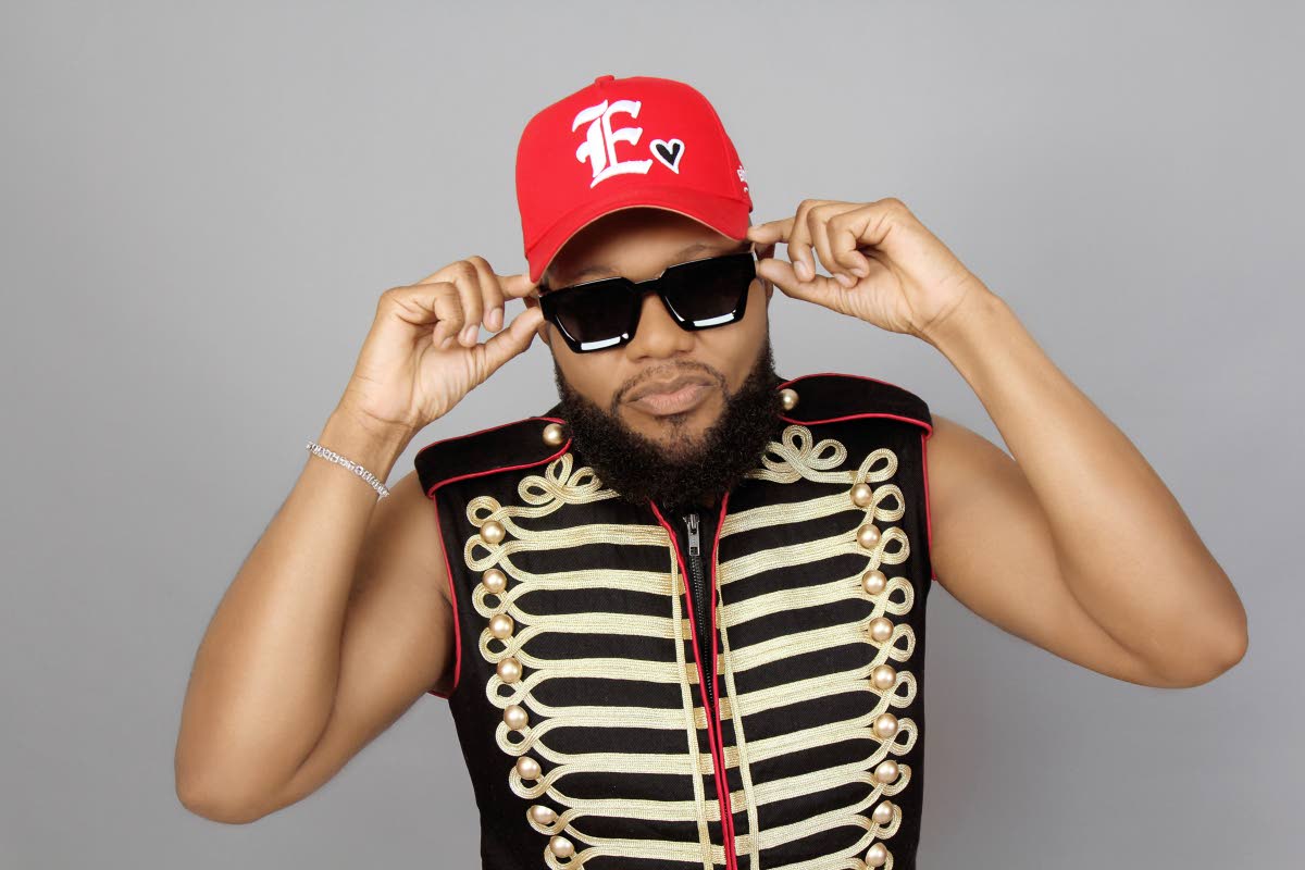 Fro Hummer lays down the Bumpa Law