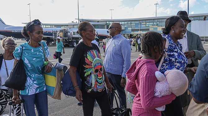 1,400 people evacuated from hurricane’s path