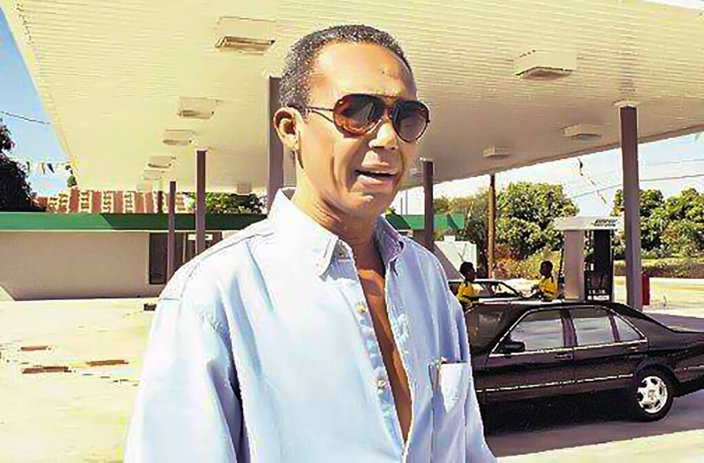 DeCambre files suit against NCB