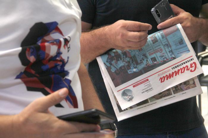 rom communication, setting up a project for the people