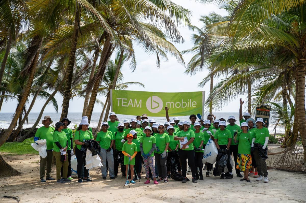 Bmobile joins global movement to protect oceans through coastal cleanup