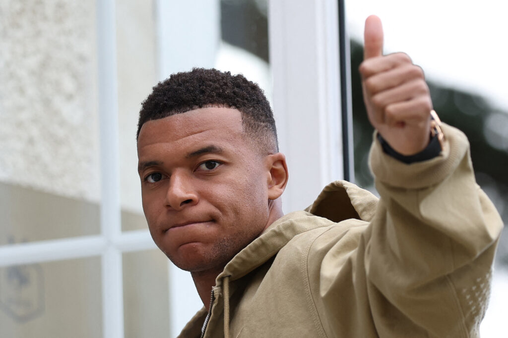 Mbappe undergoing treatment for ‘small niggle’ at France camp—Deschamps