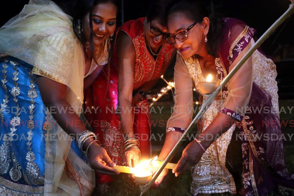 Truth resonates with eternal light of Divali