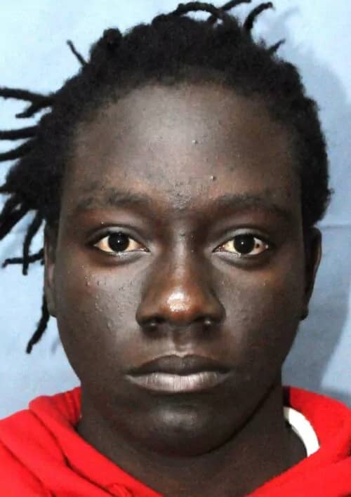 Woman sentenced to two years for attempted service station robbery