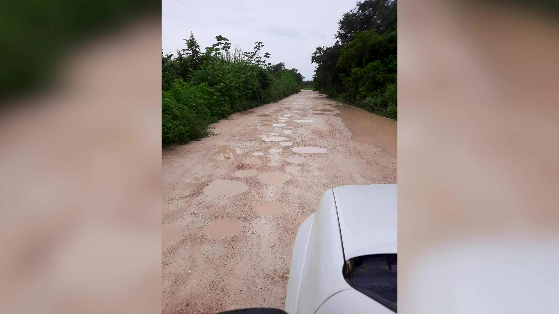 Corozal Residents Fix Roads After Years of Neglect