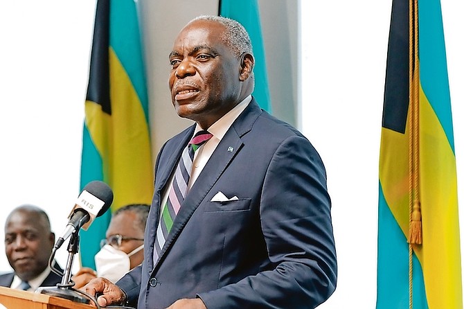 Jones: Media executives should resign before entering politics