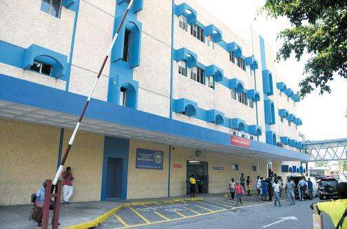 #EyeOnMelissa: Hospitals in emergency mode, clinics to close early as storm approaches