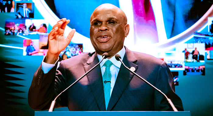 Afreximbank celebrates outgoing president and chairman