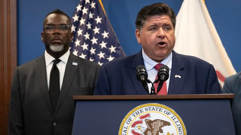 Trump calls for jailing Democratic Chicago mayor, Illinois governor