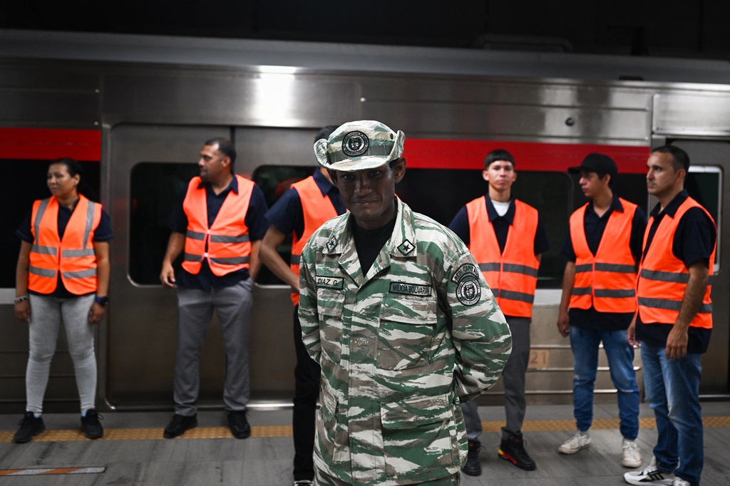 Venezuela’s Maduro ready to declare state of emergency over US ‘aggression’ — VP