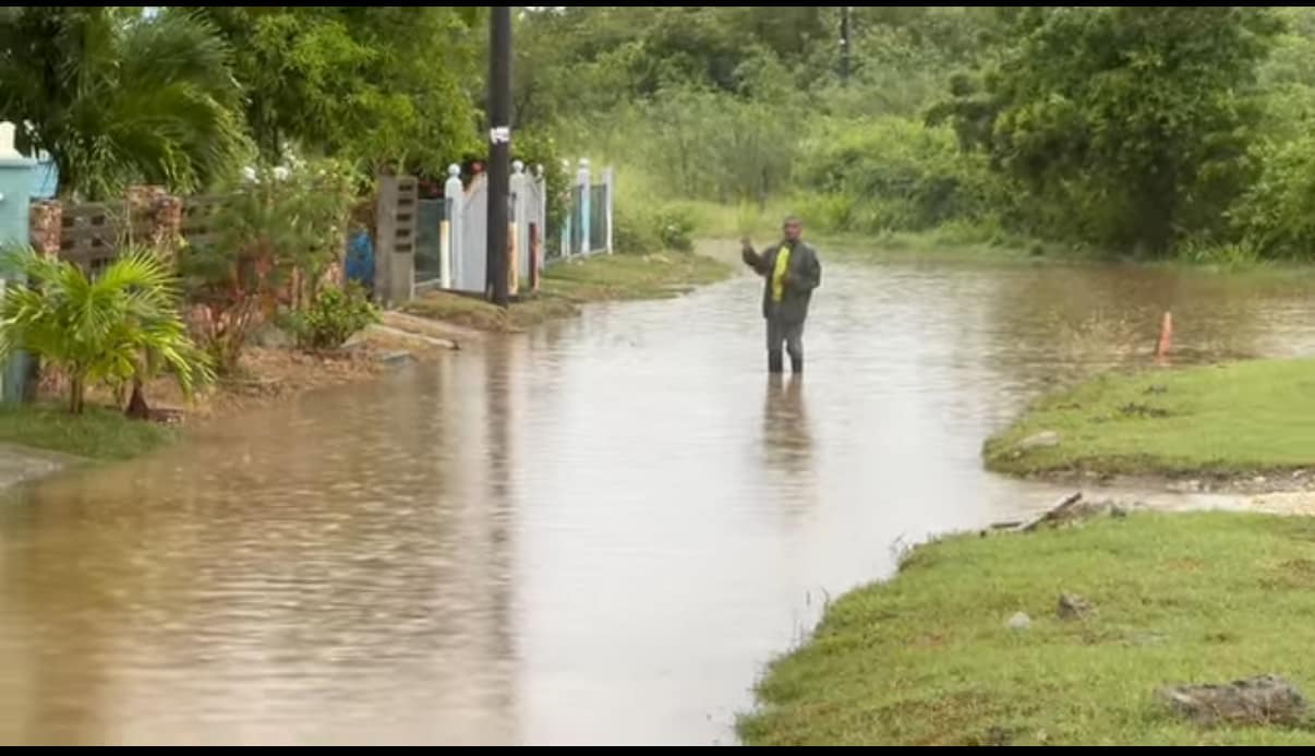 VIDEO: Wehner Reports Streets In Paynters Court flooded