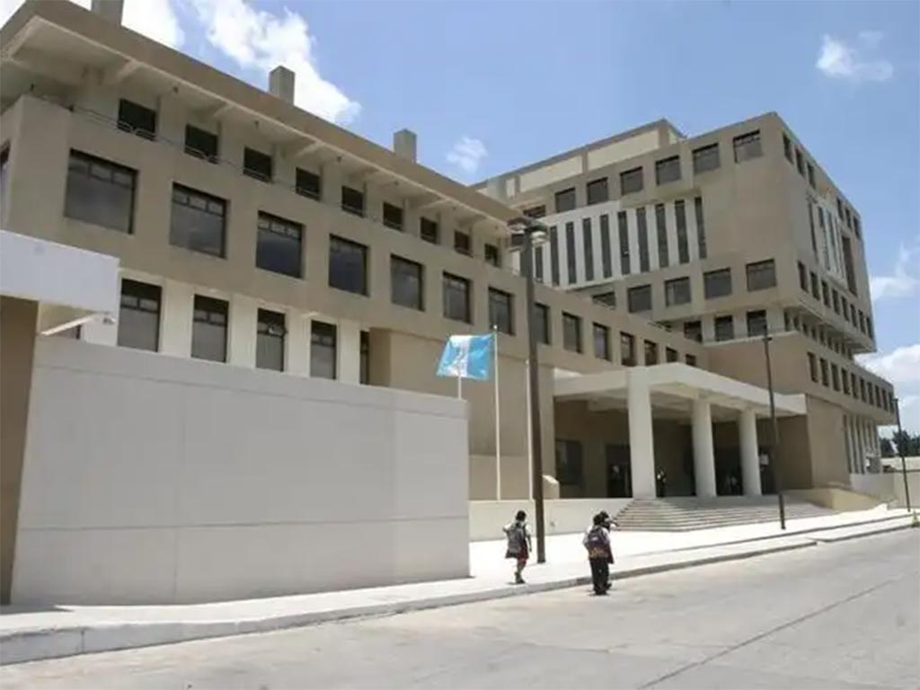 Guatemalan government submitted more than 350 corruption complaints