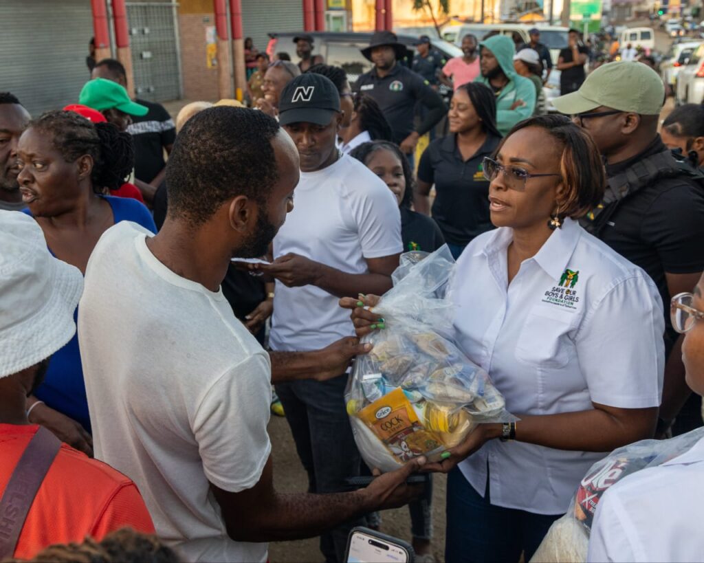 House Speaker delivers hurricane relief supplies to residents of hard-hit communities
