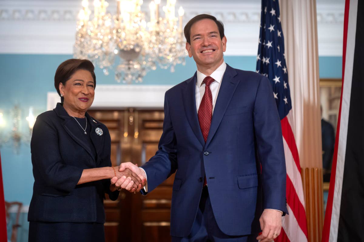 PM: ‘Fake news’ meant to undermine anti-drug operations