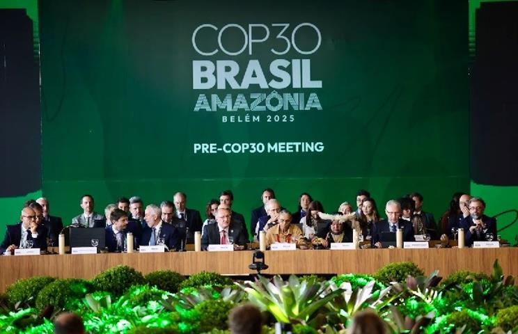 Ministers take control of a COP30 marked by little progress