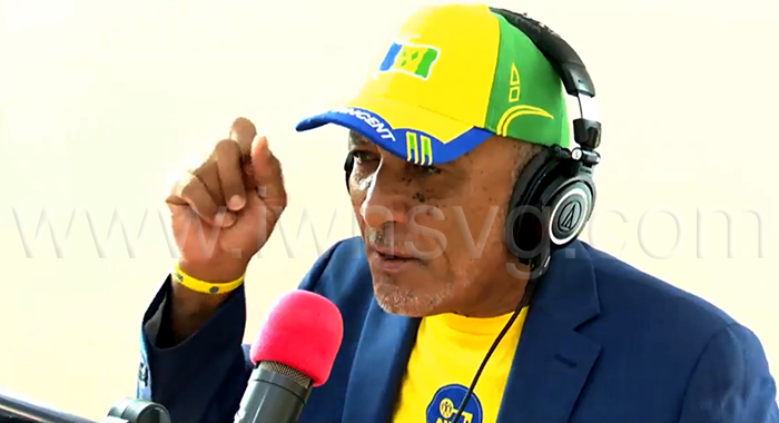 Friday says NDP gov’t will allow public servants to function