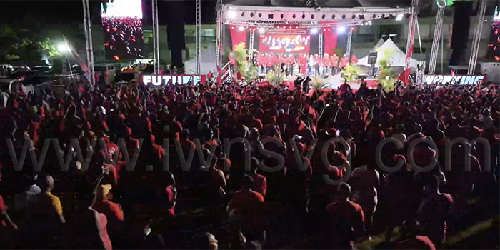 Supporters are grumbling, Comrade