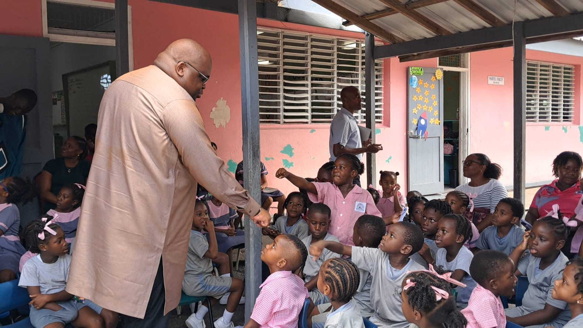 Education minister pledges ‘aggressive’ literacy drive