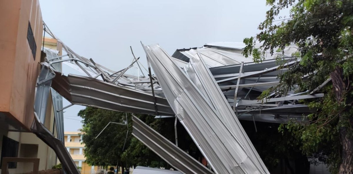 Disaster!  Strong winds in Mao knock down houses and trees