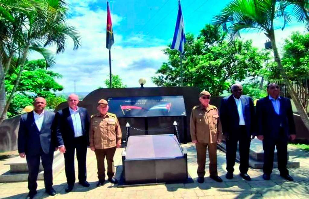 Visit of Cuba’s Parliament President to Angola closes with tributes