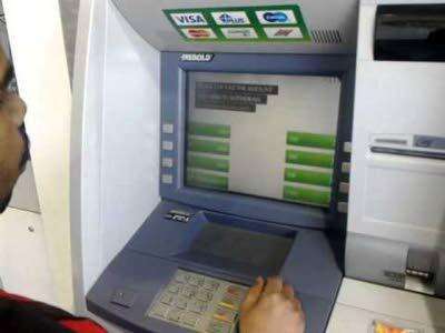 Banks urge cash-back use as ABM network crippled by Hurricane Melissa