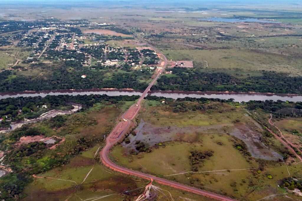 Guyana’s oil production hits 900,000 barrels per day