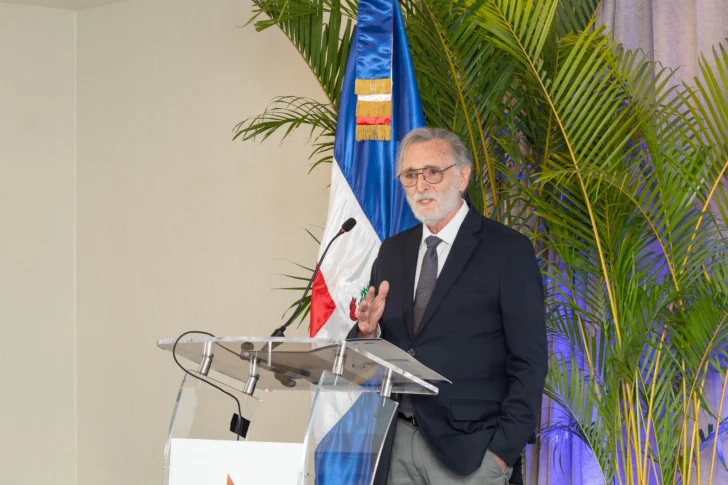 Research shows 56.5% of Dominicans in the U.S. have postgraduate degrees