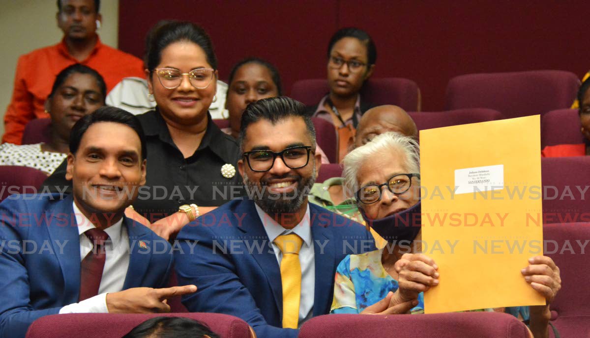 Government on fete ban criticisms: ‘Storm in a tea cup’