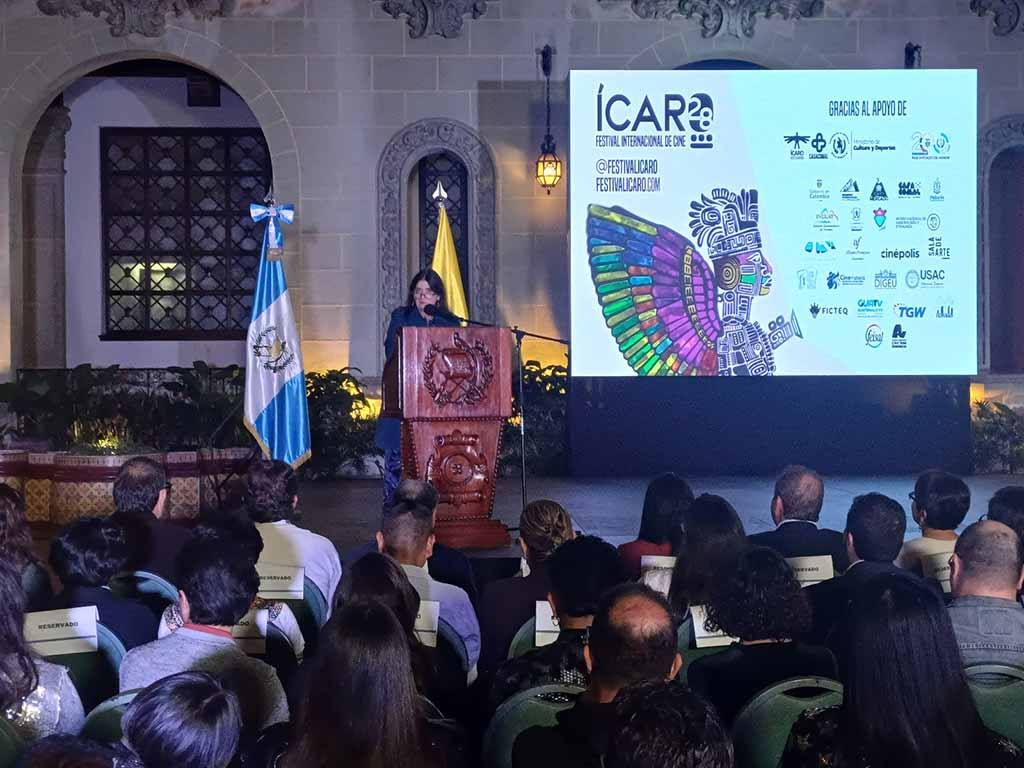 Guatemala honor Cuba’s International Film and Television School