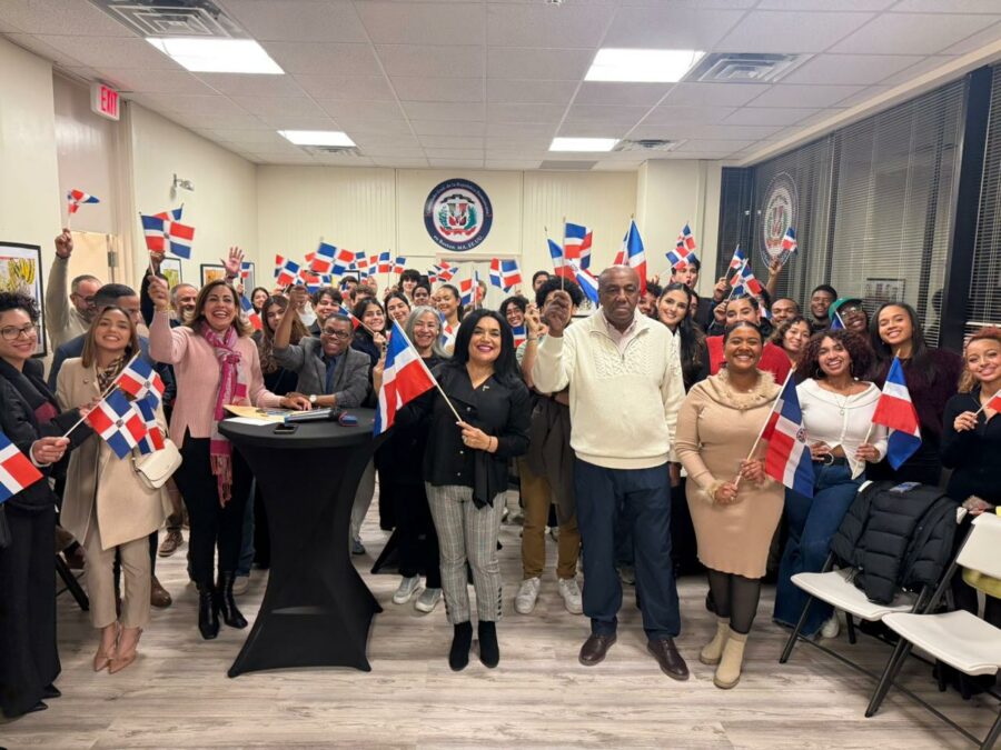 Dominican Consulate in Boston hosts first gathering with Dominican students