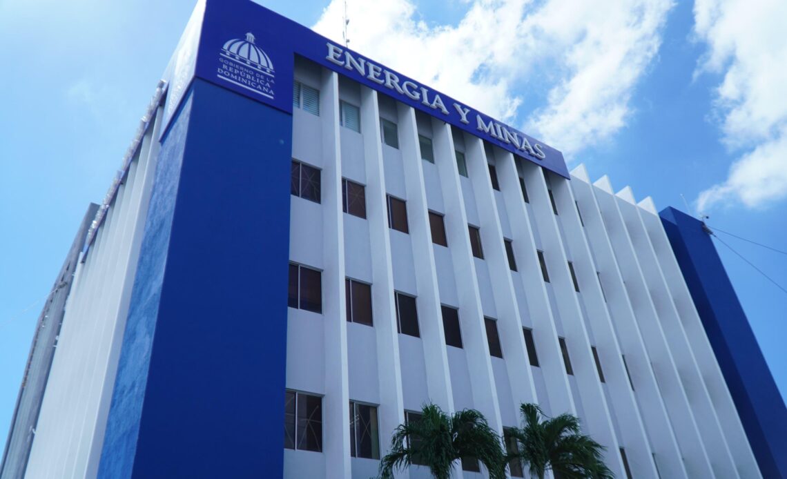 Manual line disconnection triggered nationwide blackout, report says