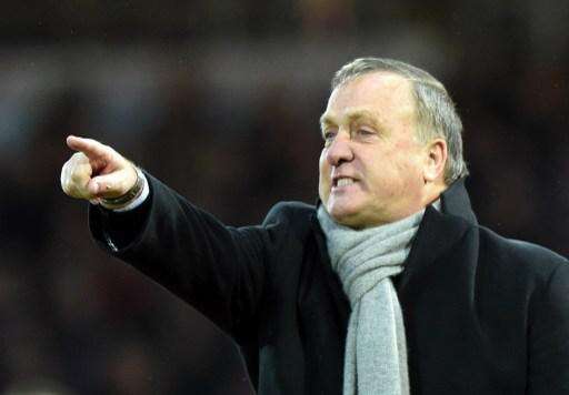 Curacao coach Advocaat leaves camp for personal reasons ahead of Jamaica match