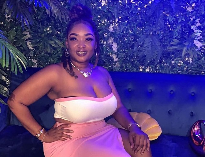 Mom dies in crash before seeing daughter graduate