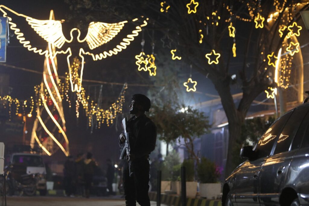 Festive lights, security tight for Christmas in Damascus