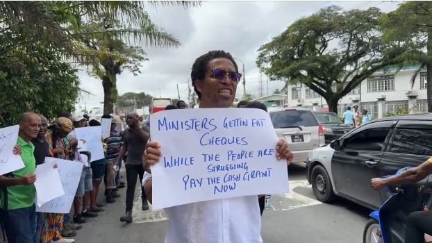 APNU pickets Irfaan Ali’s office for cash grant