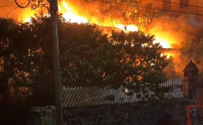 Probe underway into Central College Street blaze