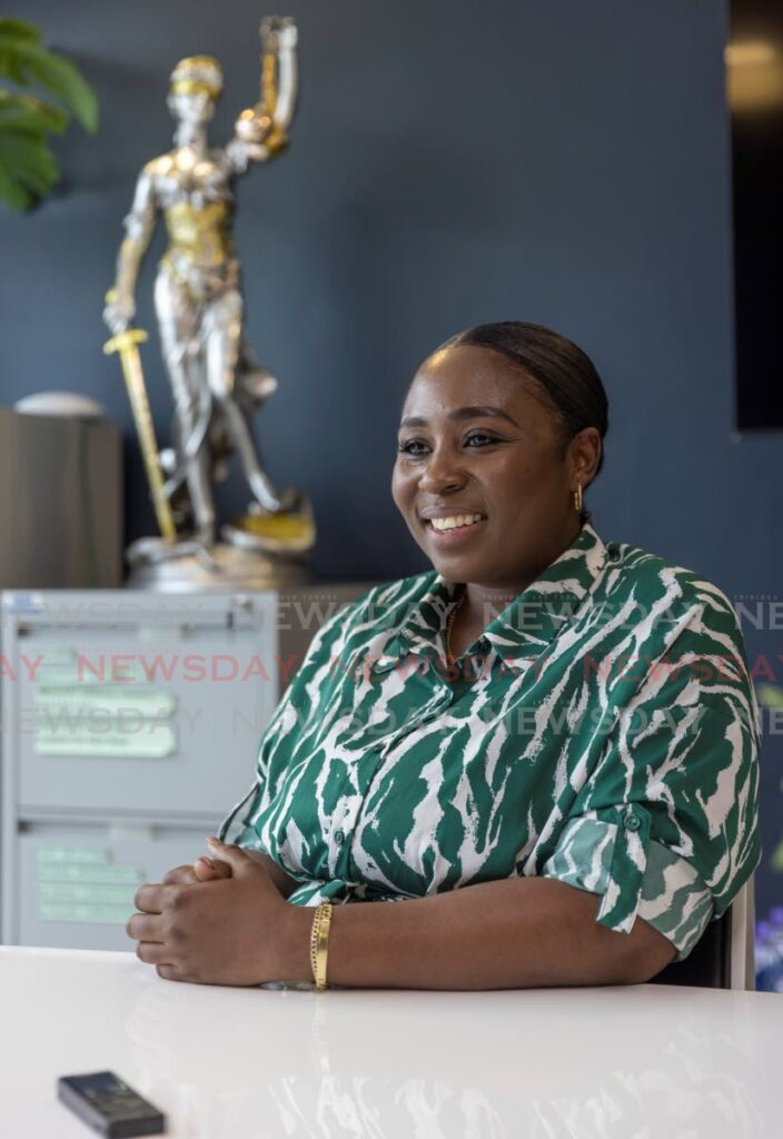 PSA president claims back pay for public servants by December 23