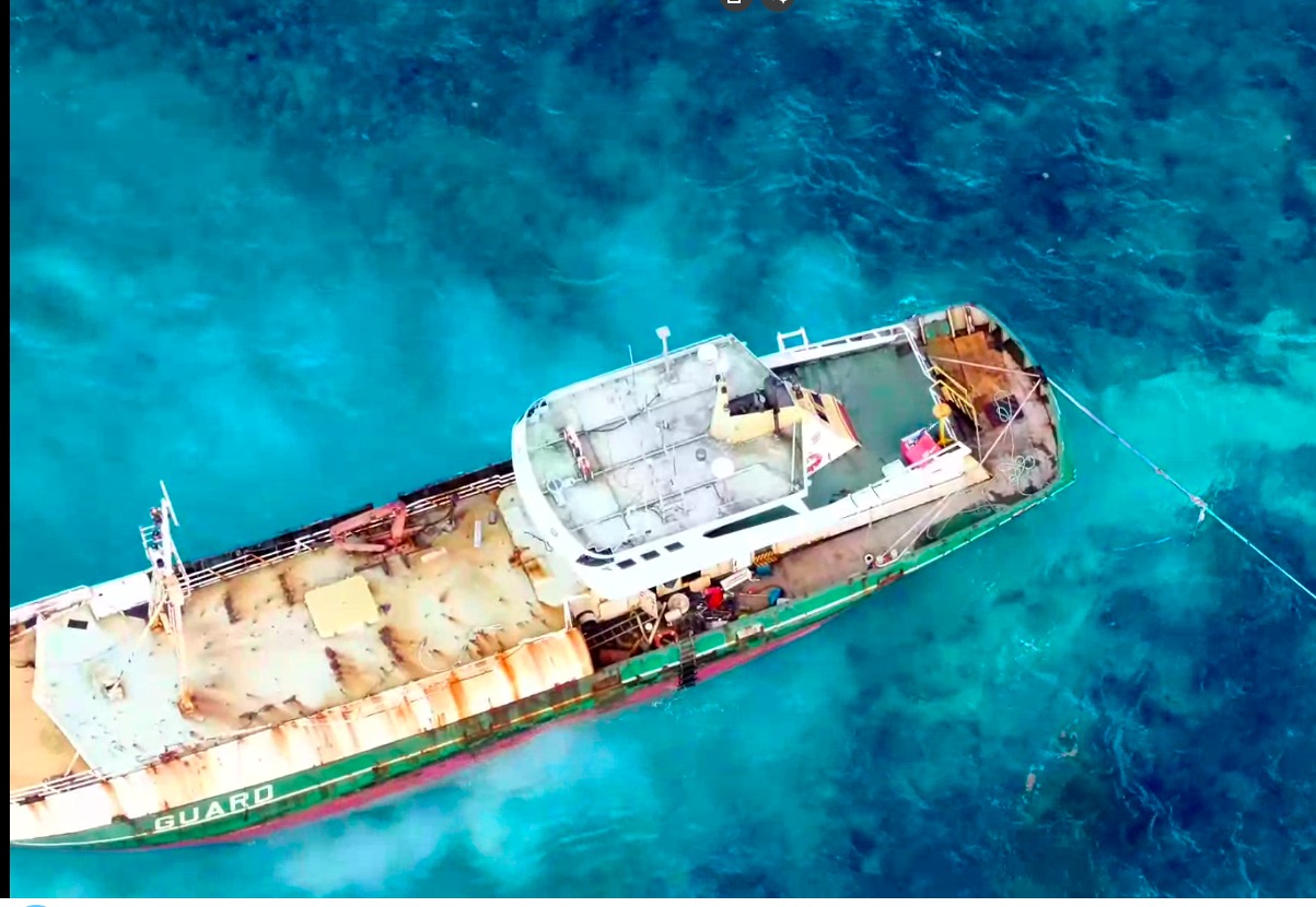 ‘Ghost ship’ runs aground off Sam Lord’s Castle