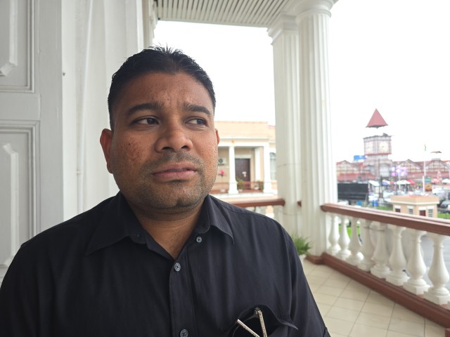 Speaker refuses to meet Azruddin Mohamed; WIN Leader warns of street protest