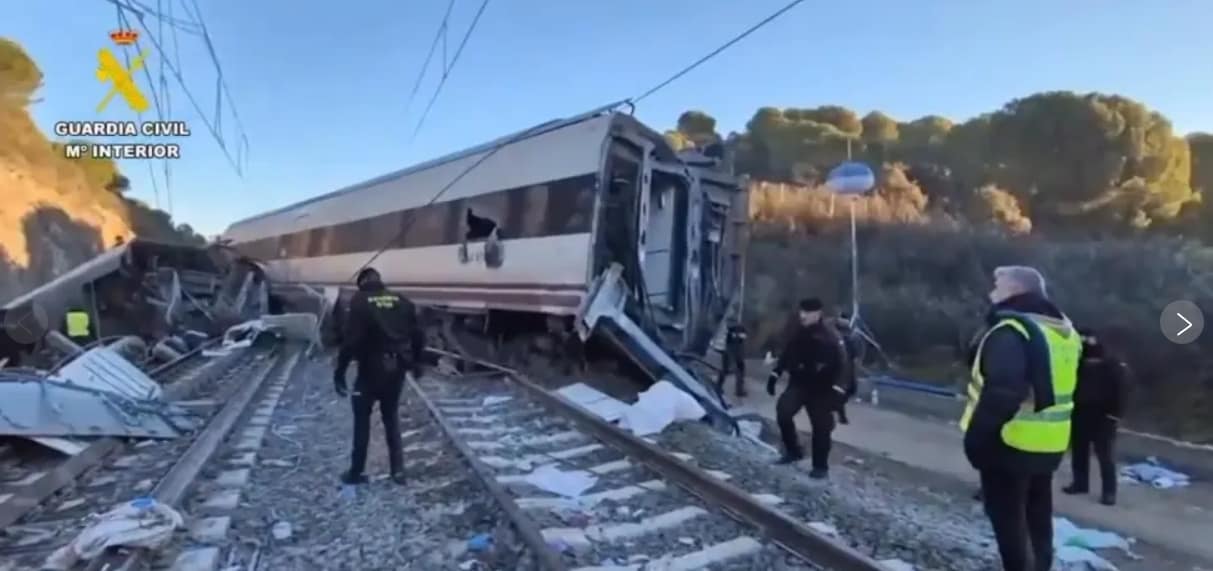 High-speed train crash in Spain kills at least 39